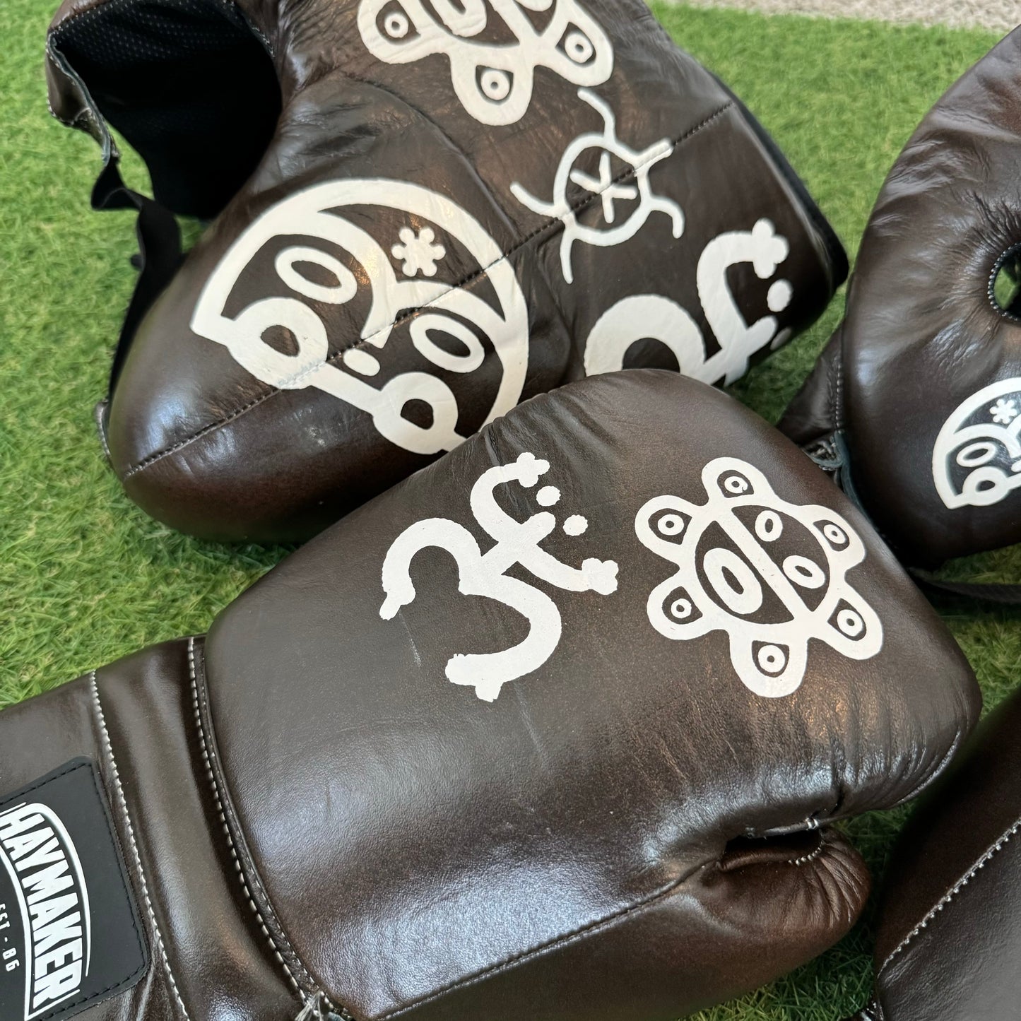 PUERTO RICAN CUTLURE | BOXING SPARRING SET | 100% LEATHER