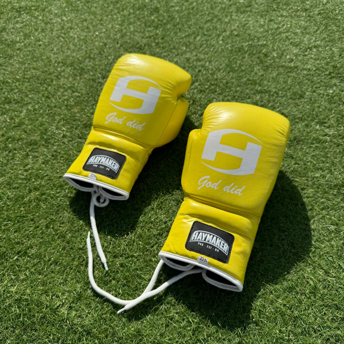 YELLOW | BOXING GLOVES 100% LEATHER