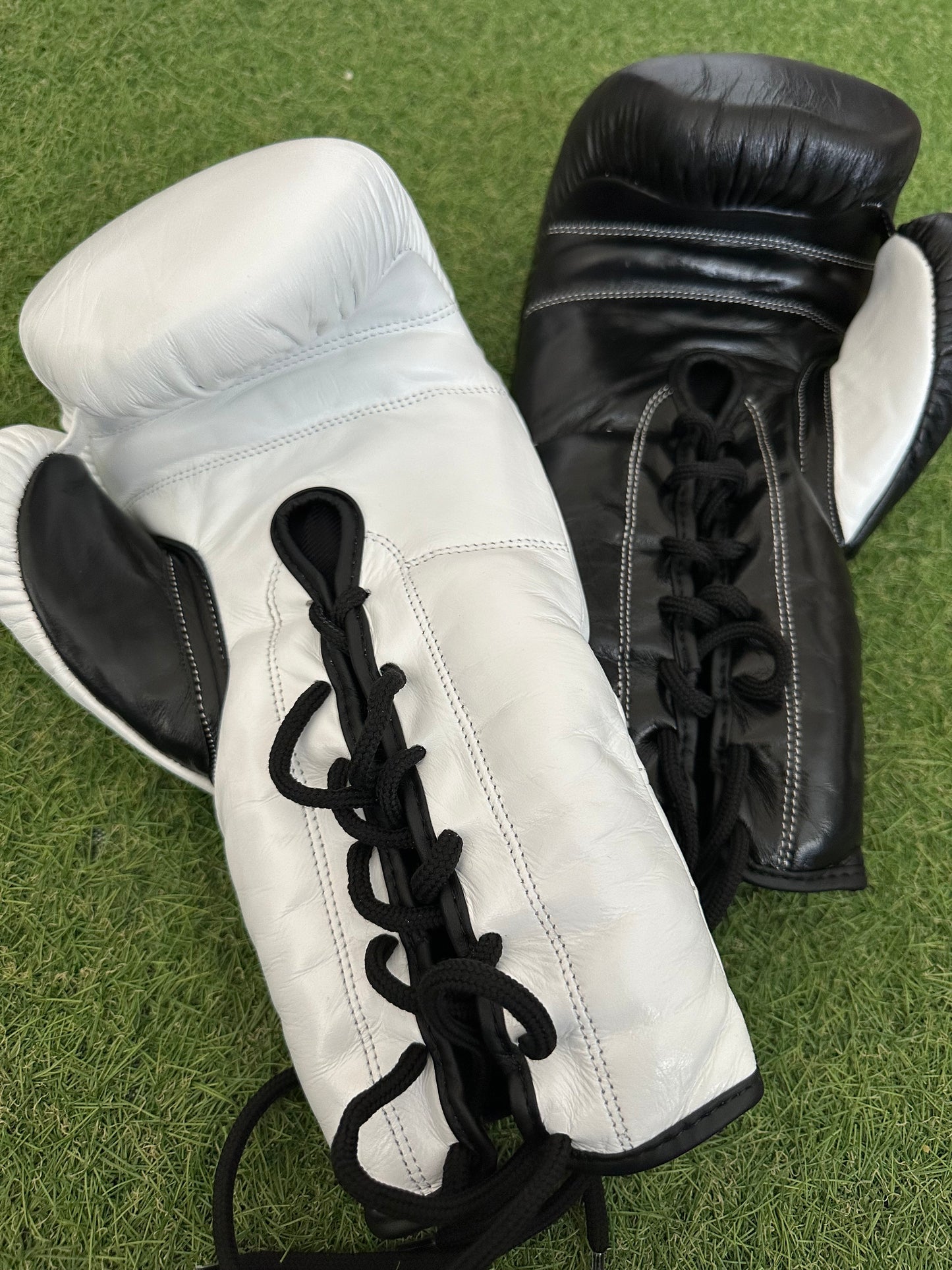 TWO TONE BLACK & WHITE | BOXING  GLOVES 100% LEATHER